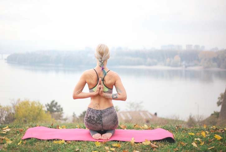I'm A Yoga Teacher Who Used To Binge-Eat. Here's How I Finally Made Peace With My Body