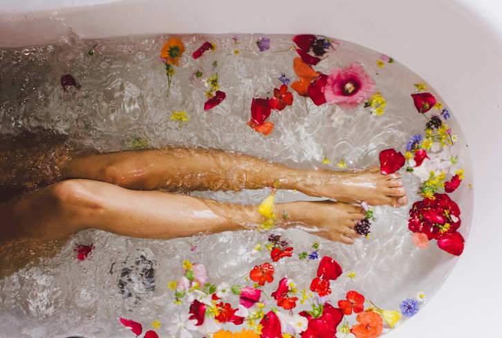 A Crash Course On Improving Sleep (From A Holistic Psychiatrist)