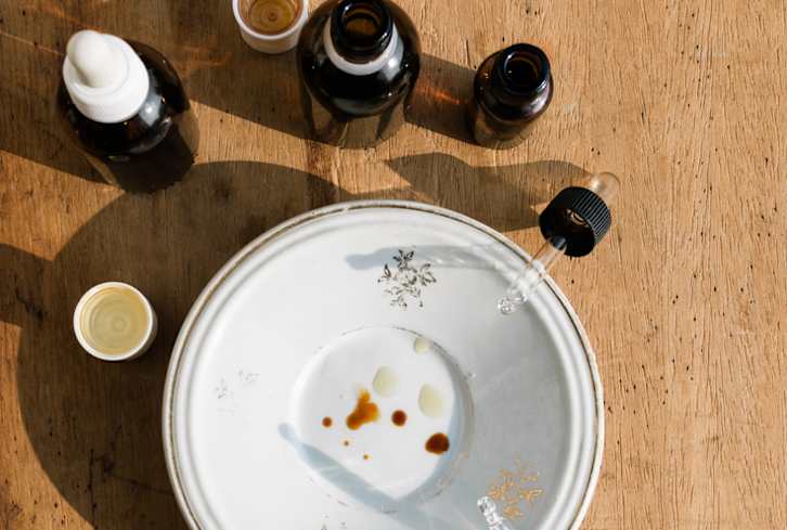 Oregano Oil: How This Inflammation-Fighting Oil Might Help Soothe Candida