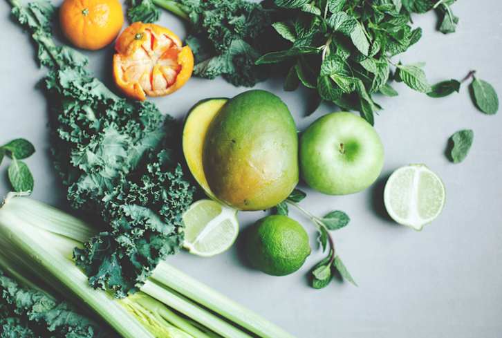 8 Common Food Mistakes That Could Be Harming Your Thyroid: A Doctor Explains