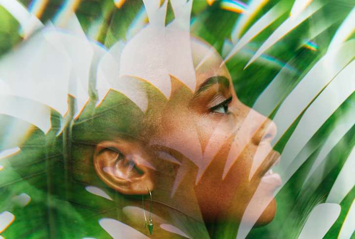 3 Fragrant Ways To Transform Your Mood + Boost Your Sex Appeal