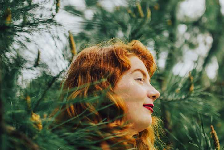 7 Secrets To Feeling Radiant & Energetic Through All Your Holiday Travel