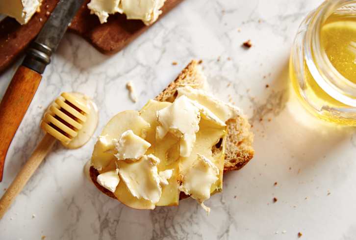 5 Major Health Benefits Of Gluten (This Is Not A Drill)