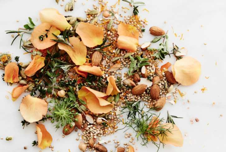 The 5 Food Rules This Beauty Guru Always Follows For Radiant Skin & A Healthy Gut