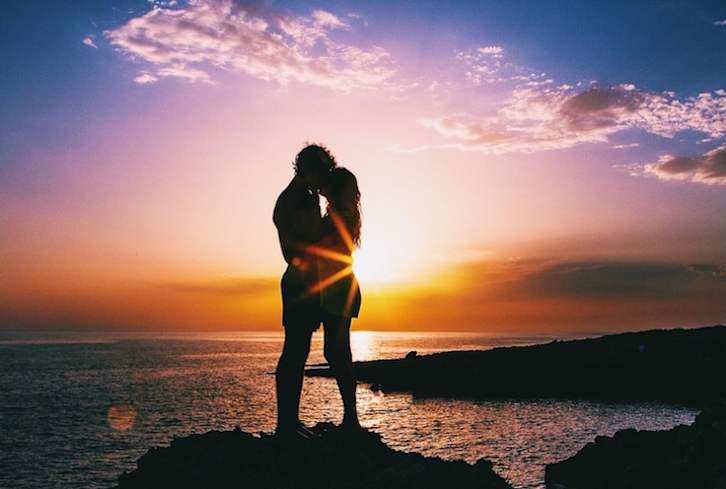 How To Make Any Kiss Infinitely More Sensual: A Tantra Expert Explains