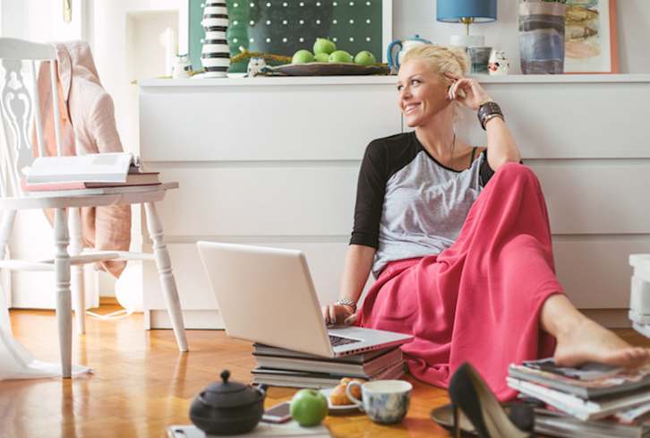 10 Activities To Make You Happier Today — That Don't Involve Spending Money