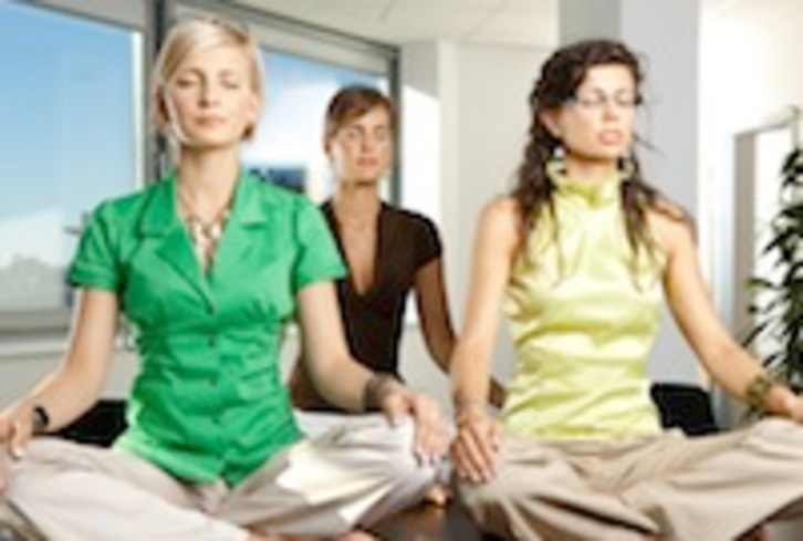 How to Take a Yoga Break at Work
