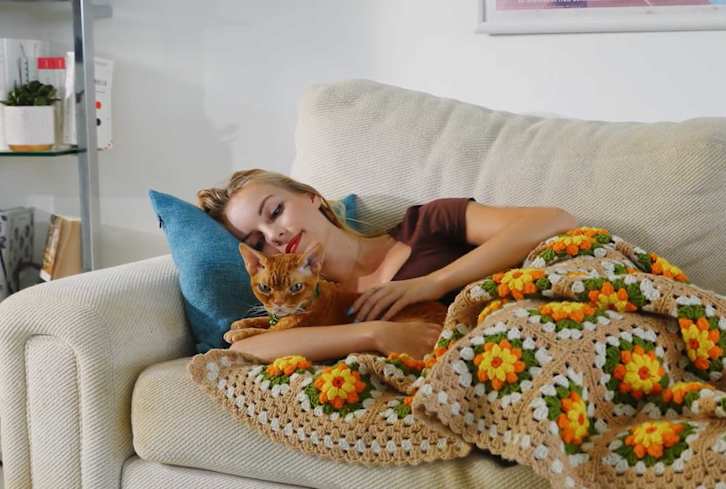 This Is What It’s Like To Be A Full-time Ballerina (And Pet Parent!)