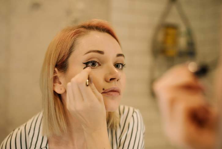 Use *This* Kind Of Eyeliner To Nail A Natural Look, Says A Celeb Makeup Artist