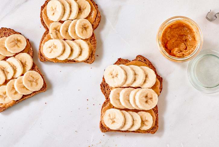 The 3 Best Pre-Workout Snacks For A Major Energy Boost, From An RD