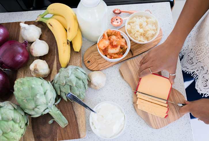 Once & For All: Are Fiber-Rich Or Fermented Foods Better For Your Gut?