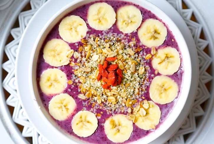 Superfood Breakfast Bowl