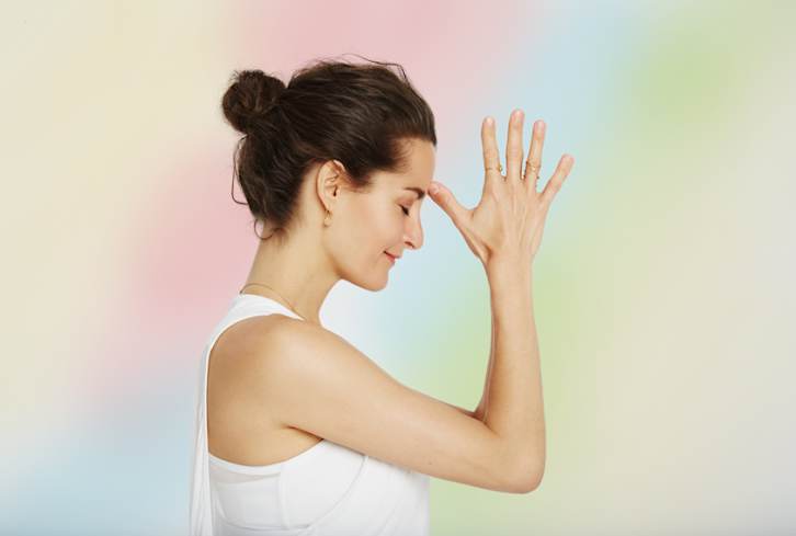 3 Reasons To Try Vedic Meditation + How To Stick To It