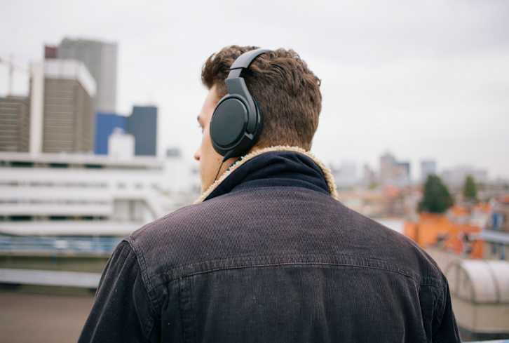 6 Scientific Reasons To Add Music To Your Self-Care Regimen