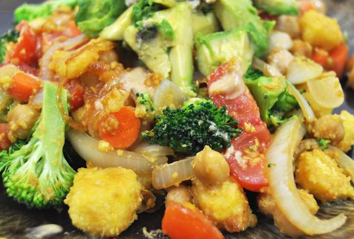 ​Vegan Recipe: Cheesy Chickpea, Veggie & Polenta Stir Fry