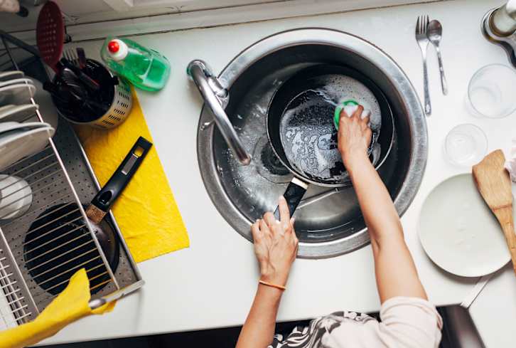 DIY: 3 Nontoxic Cleaning Products