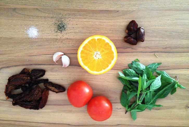 An Oil-Free Dressing That Works On Any Salad!