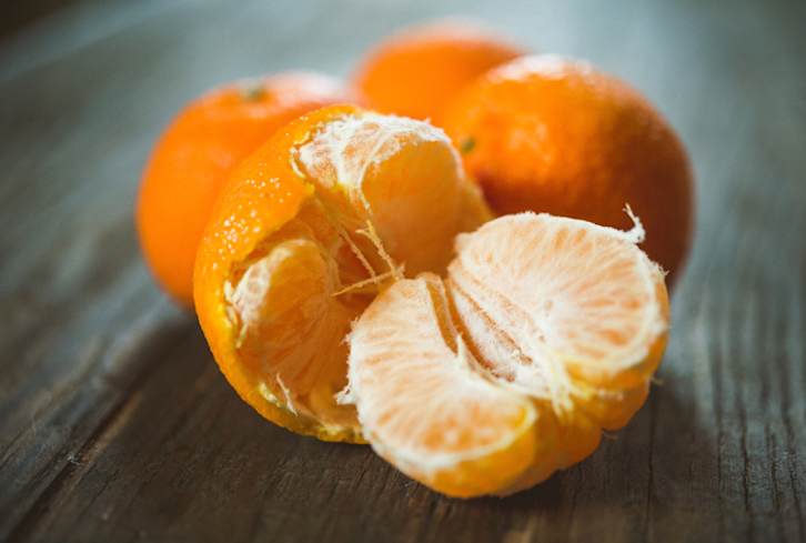 5 Must-Eats For Your Healthiest, Shiniest Hair Ever