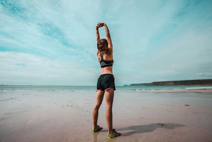 A Simple Stretch You Can Do Anytime, Anywhere (Video)