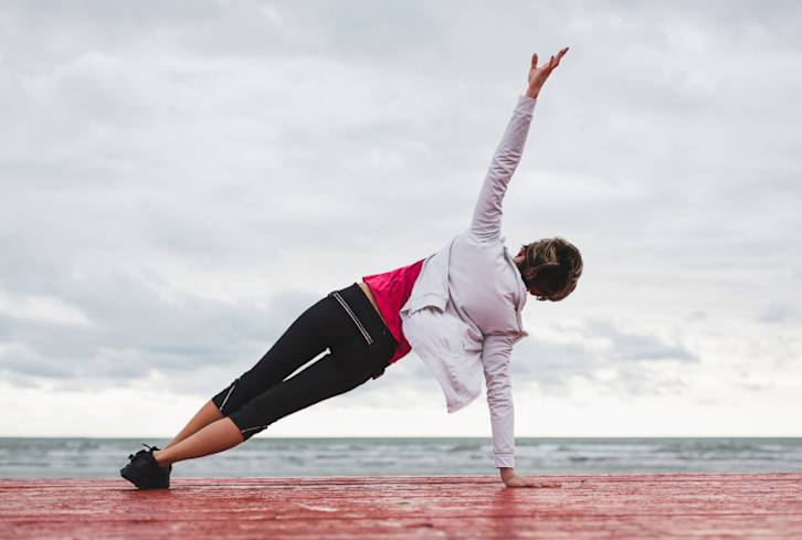 9 Ways To Get Fit If You Can't Afford A Personal Trainer