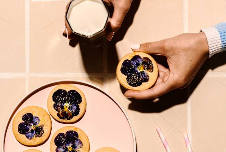 4 Sneaky Reasons You Crave Sugar & What To Eat Instead