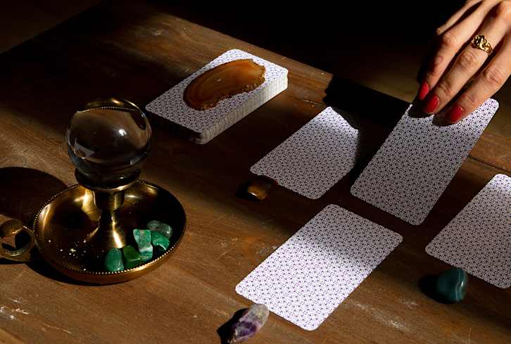 This Spiritual Sign Can Mean Romantic Energy Is At Your Fingertips