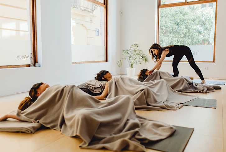 Doing This Type Of Yoga Every Day For 2 Months Transformed My Sleep