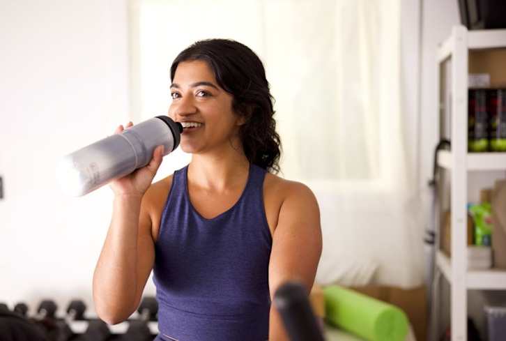 Trying To Manage Your Weight In A Healthy Way? Give These 3 Little Habits A Try