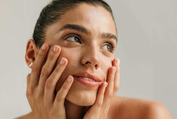 This Fruit Extract Can Reduce Wrinkles & Boost Radiance In 2 Weeks, Here's How *