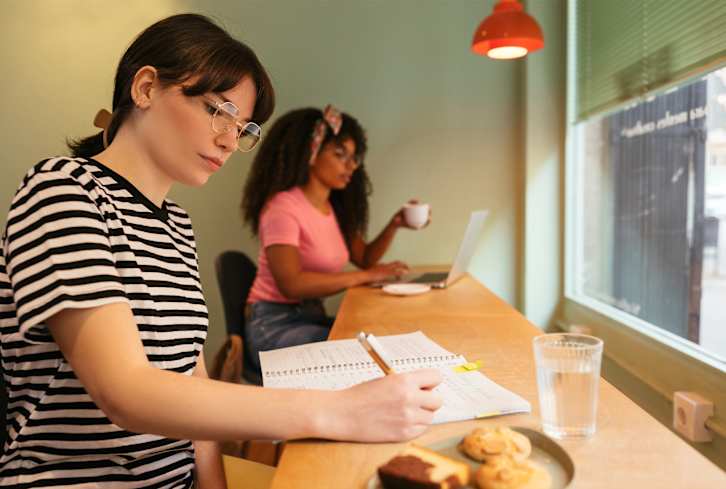 I Simply Cannot Focus In Noisy Coffee Shops Without This Secret Hack