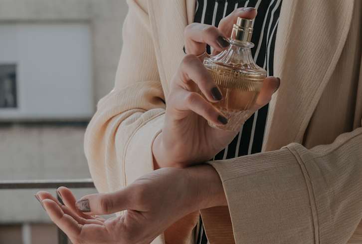 I'm A Clean Perfume Expert: How To Smell Exquisite (Without Damaging Your Skin)