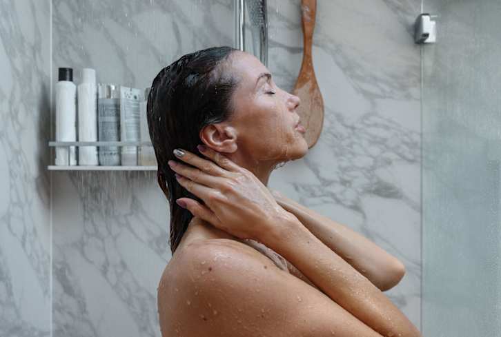 A Functional MD Explains Why Taking A Cold Shower Is A+ For Immunity