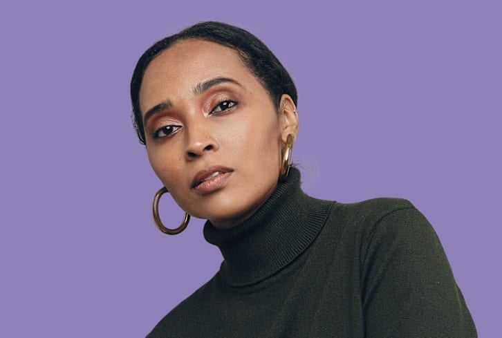 A Spiritual Teacher's Daily Ritual To Calm Anxiety (+ Her Go-To Playlist)