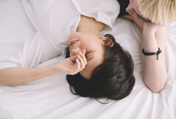 Can't Turn Your Brain Off At Night? This Underrated Ingredient Ushers In Calm