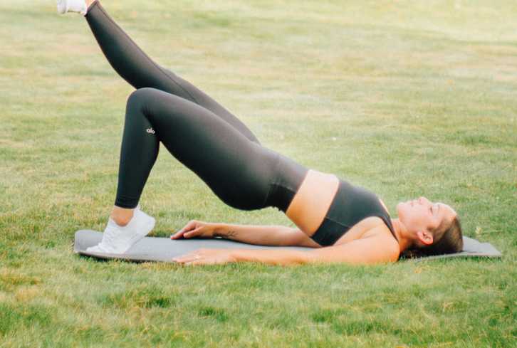 A 5-Move Workout You Can Do At Home To Strengthen Your Inner Thighs
