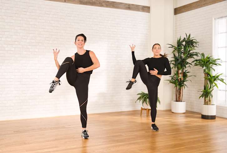 An Ultra-Efficient Abs Workout You Can Do Entirely While Standing