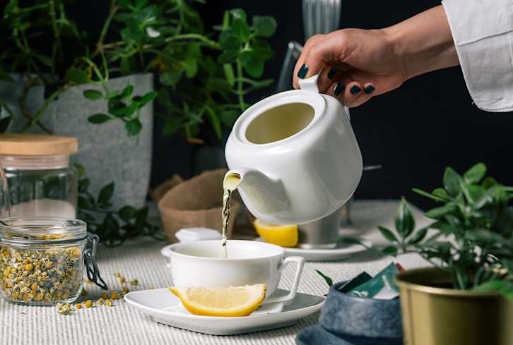 This Tea Can Stop Anxiety In Its Tracks: Here Are The Best Times To Drink It
