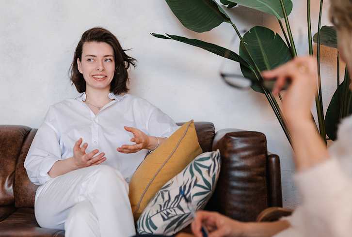 Considering Therapy? 15 Types + How To Find The Right One For You