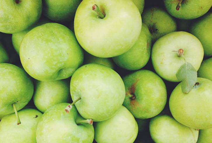 6 Strategies To Eat Your Way Out Of Spring Allergies