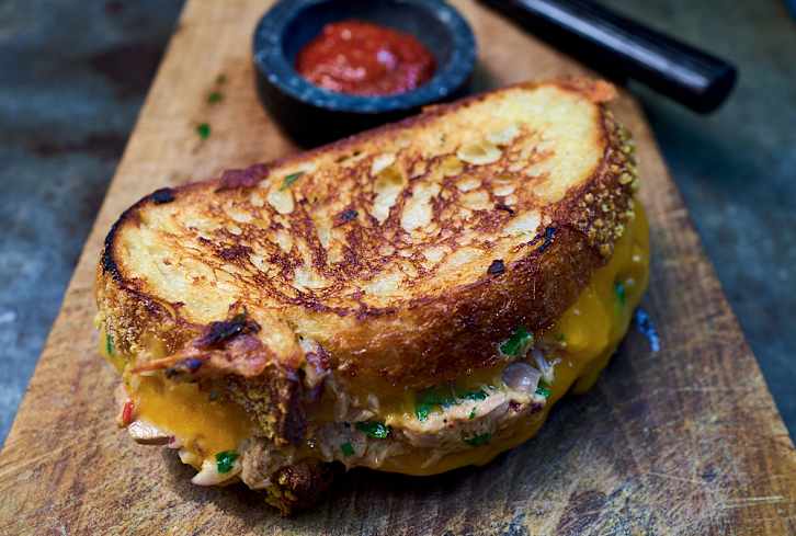 How To Shop For Sustainable Seafood, Plus The Tuna Melt Recipe We Can't Get Enough Of
