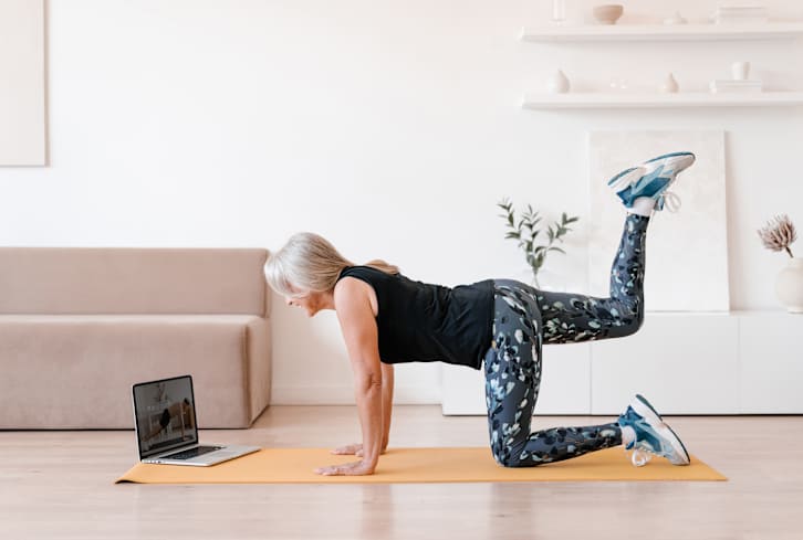 I'm An Exercise Physiologist—This Is How Women 50+ Should Actually Work Out