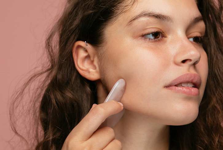 3 Major Gua Sha Mistakes, Straight From An Eastern Medicine Expert