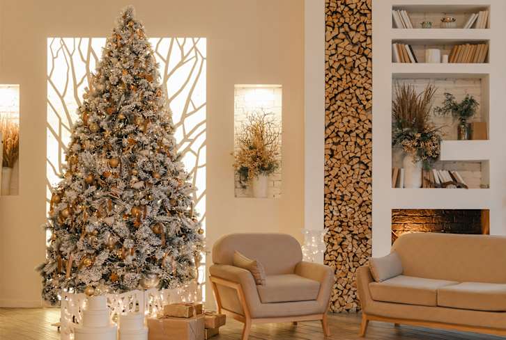 A Genius Way To Use Christmas Tree Needles Before You Toss It