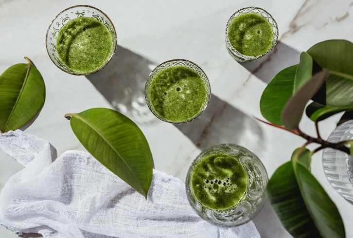 The Unlikely Spicy Ingredient That Kicks This Green Smoothie Up A Notch