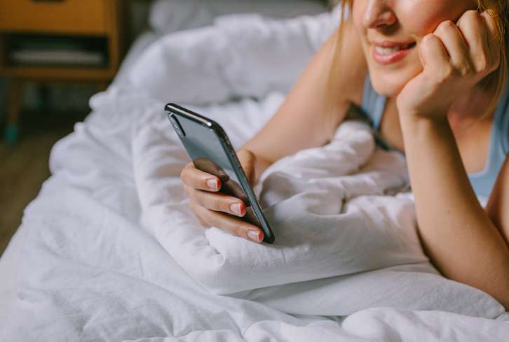 5 Red Flags To Look For In The Earliest Stages Of Dating, From A Psychiatrist