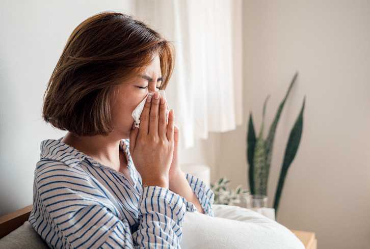 11 Safe Ways To Stop A Sneeze In Its Tracks