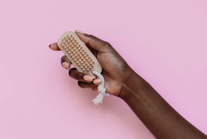 This Derm Swears By Dry Brushing—But Says To Avoid One Common Mistake