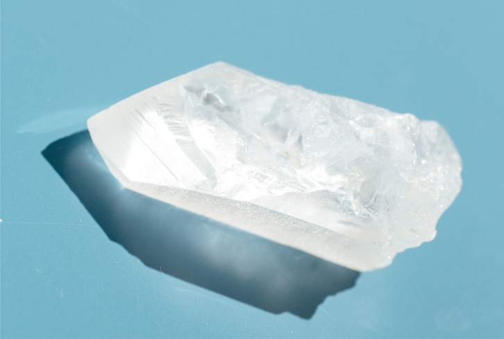 9 Unique Ways To Use Clear Quartz On Your Spiritual Journey