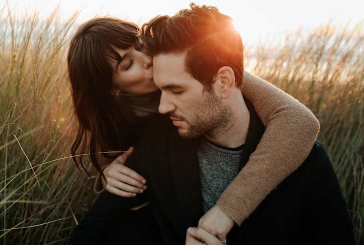 The Science Behind Why Humans Kiss Each Other & Why It Feels Good