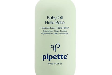 Pipette Baby Oil